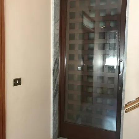 A Due Passi Da Zeus Privatunterkunft Ugento