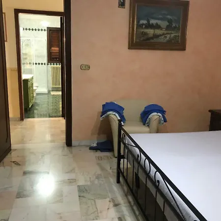 A Due Passi Da Zeus Privatunterkunft *